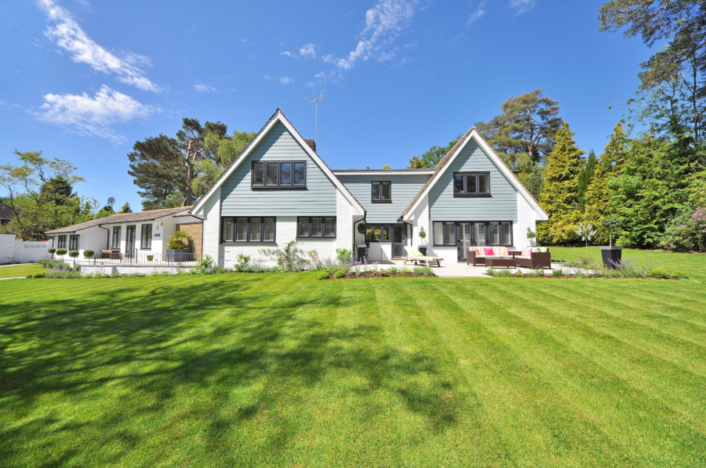 Estate Landscape and Lawn Mowing